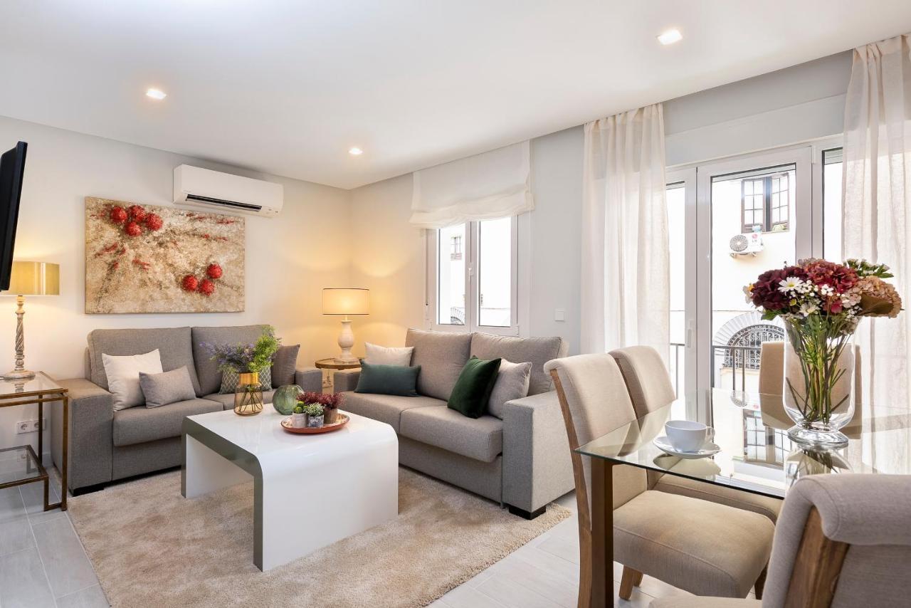 Genteel Home Velarde Sevilla Eksteriør bilde