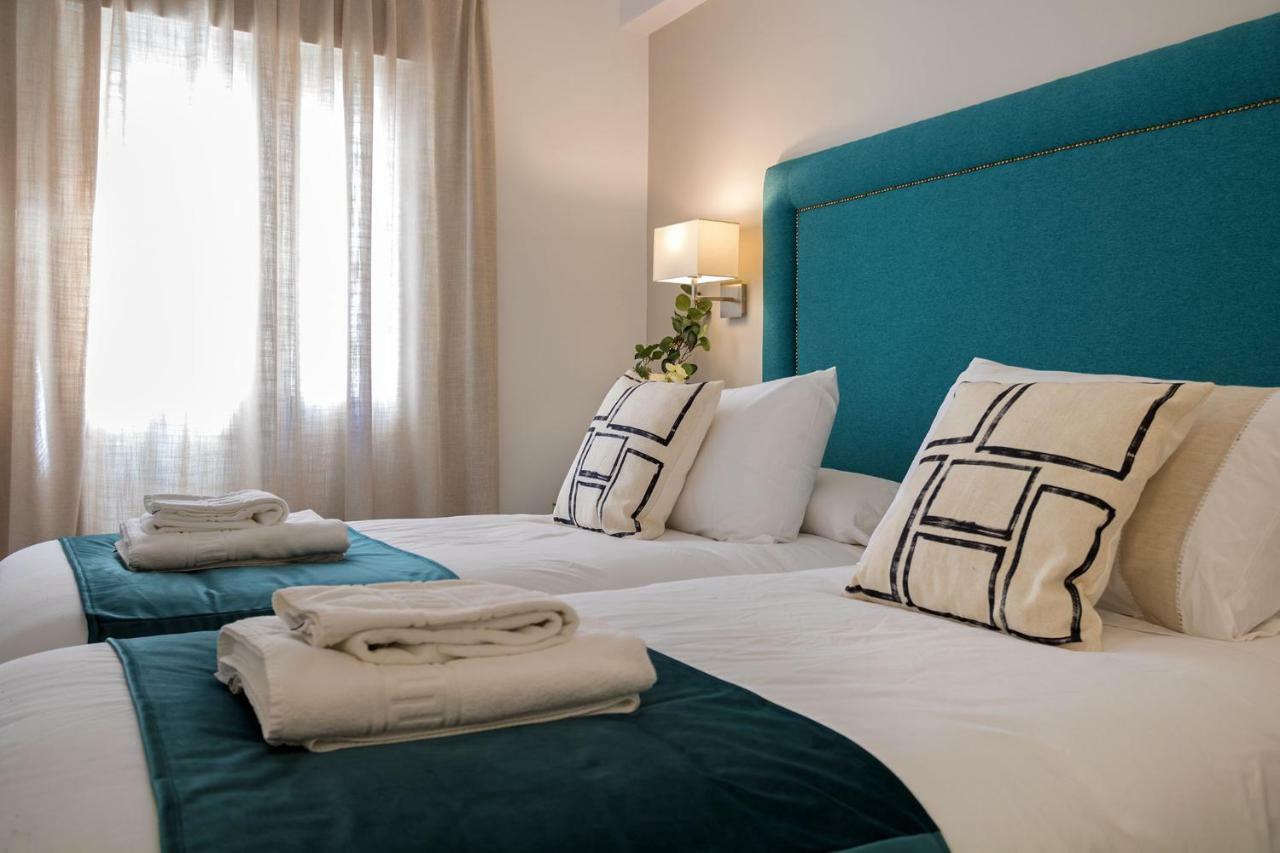 Genteel Home Velarde Sevilla Eksteriør bilde